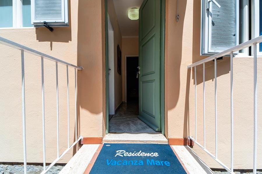 Residence Vacanza Mare 마리나디캄포 외부 사진