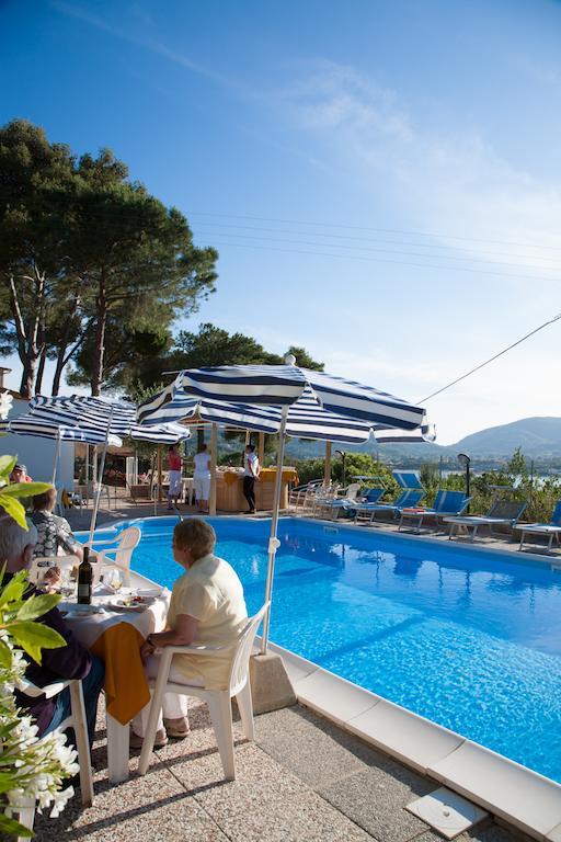 Residence Vacanza Mare 마리나디캄포 외부 사진